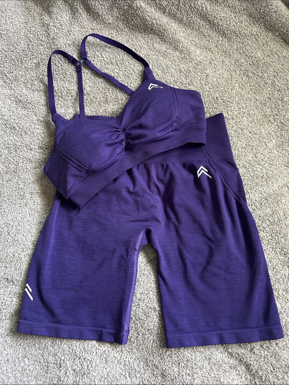 Oner Active Effortless Biker shorts and Sport Bra Bundle (bottoms:M top:S)
